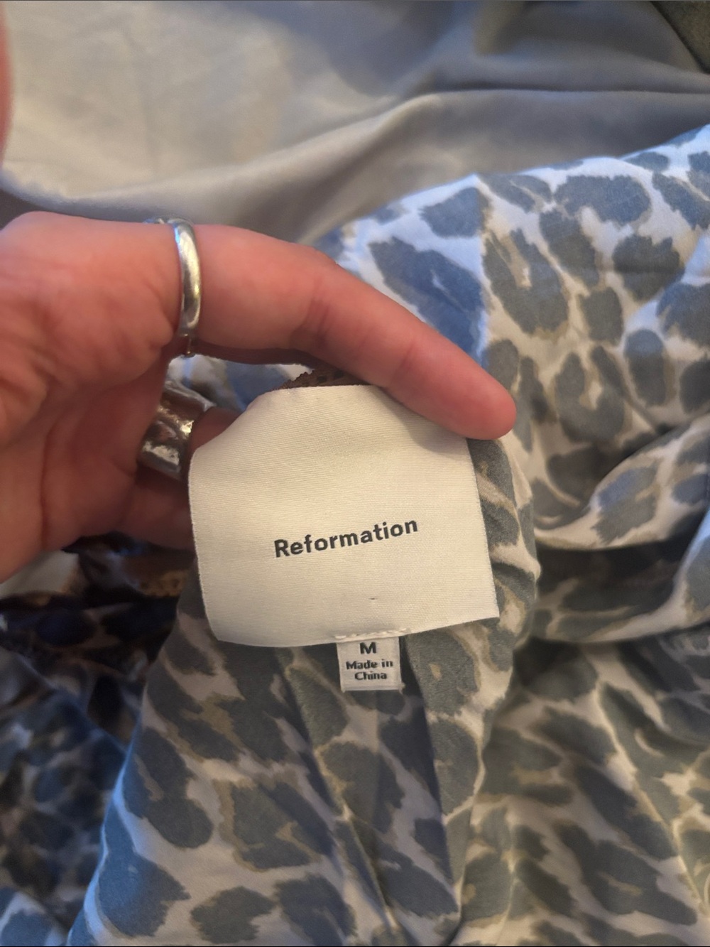 Reformation Edda 100% Silk Leopard Mini Skirt M Bow A-line Pull On Animal Print - Picture 8 of 10